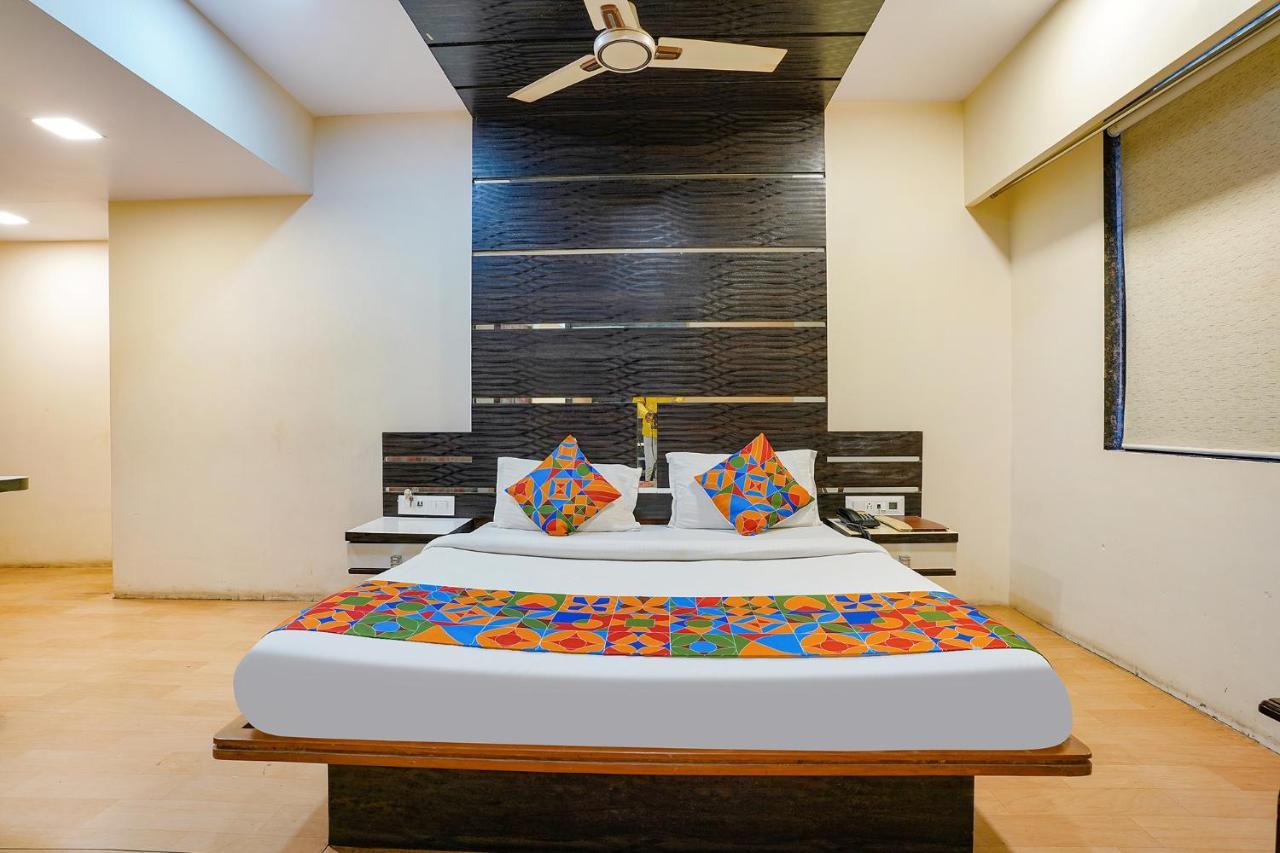 Fabexpress Vinyasa Residency Hotell Bhayandar Exteriör bild
