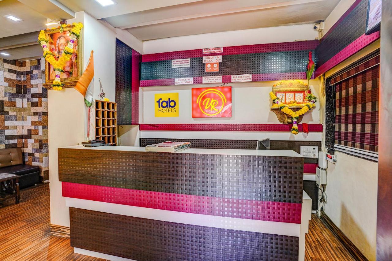 Fabexpress Vinyasa Residency Hotell Bhayandar Exteriör bild