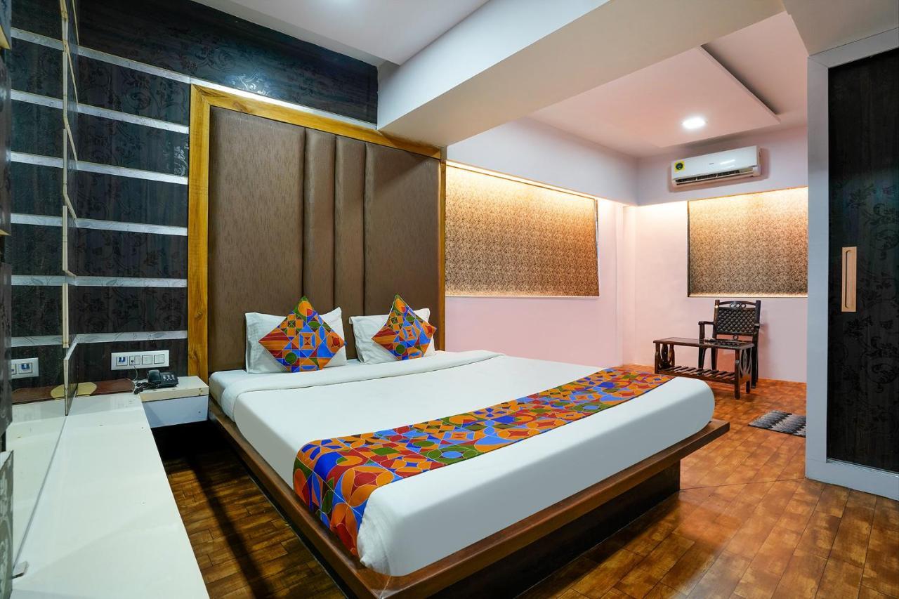 Fabexpress Vinyasa Residency Hotell Bhayandar Exteriör bild
