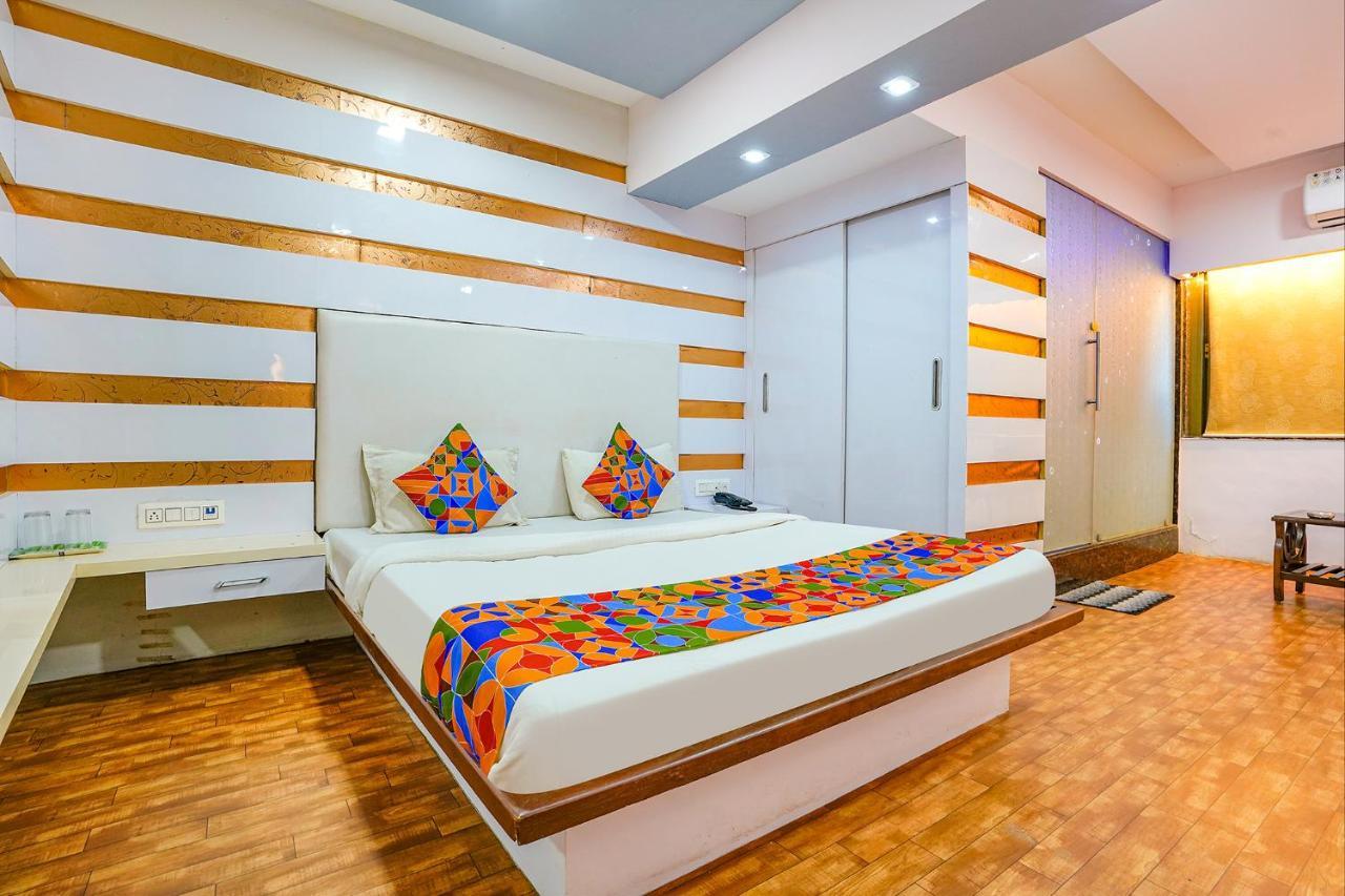 Fabexpress Vinyasa Residency Hotell Bhayandar Exteriör bild