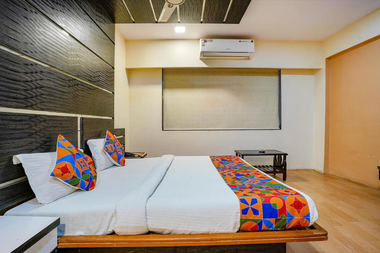 Fabexpress Vinyasa Residency Hotell Bhayandar Exteriör bild